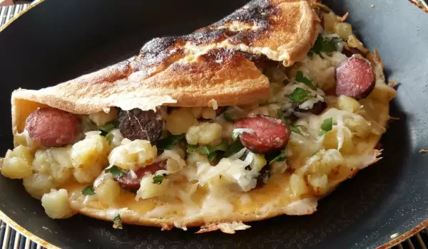 Omlet sa krompirom i čorizo kobasicom