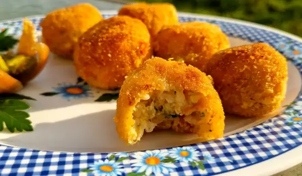 Kroketi od pirinča sa parmezanom