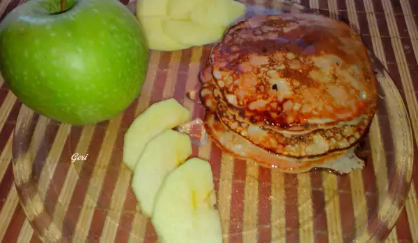 Mini palačinke sa jabukom i cimetom