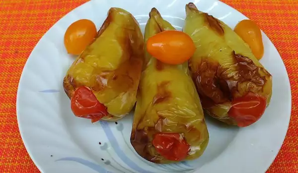 Paprike punjene krompirom, sirom i jajima