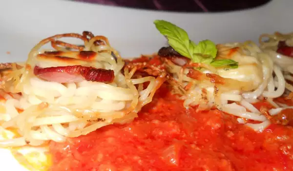 Zapečene špagete sa bolonjeze sosom