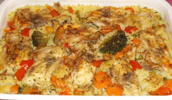 Piletina sa pirinčem i povrćem u rerni