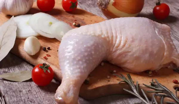 Zbog čega izlazi krv iz piletine, kada je kuvamo?