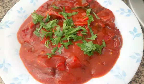 Pečene paprike sa paradajz sosom