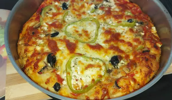 Pica Vegetarijana sa sirom i paprikama