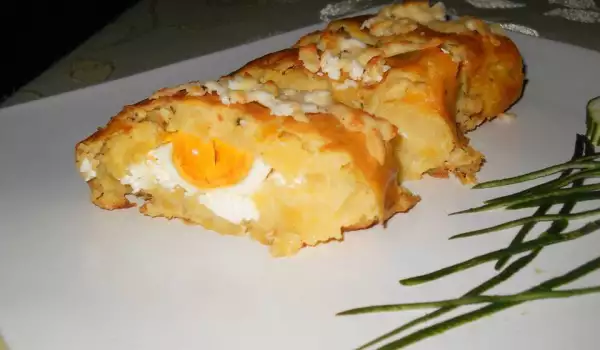 Rolat od krompira sa nadevom od kuvanih jaja i sira