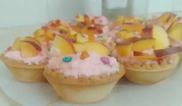 Brze tartalete sa breskvama