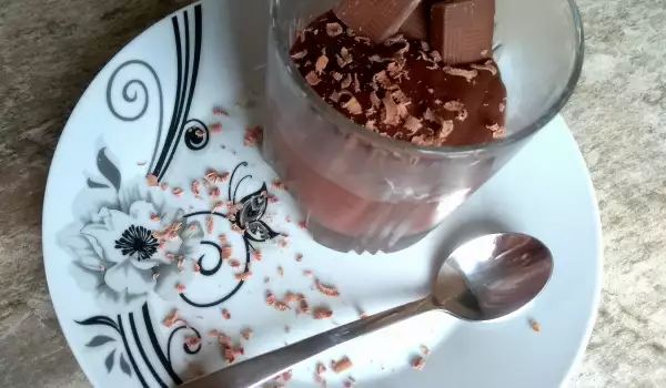 Čokoladni krem u čaši