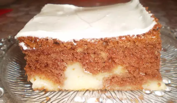 Sočan kolač sa pudingom od vanile