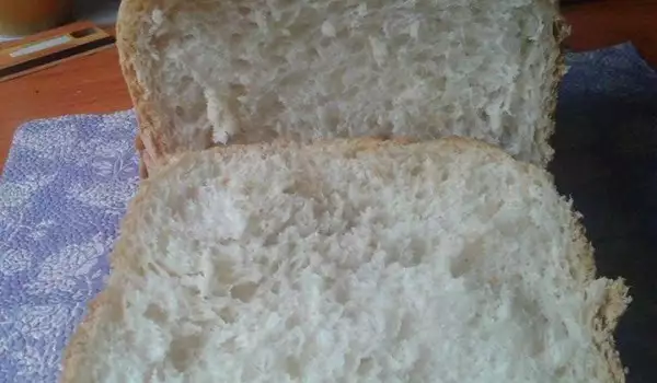 Mekani hleb u domaćoj mini pekari