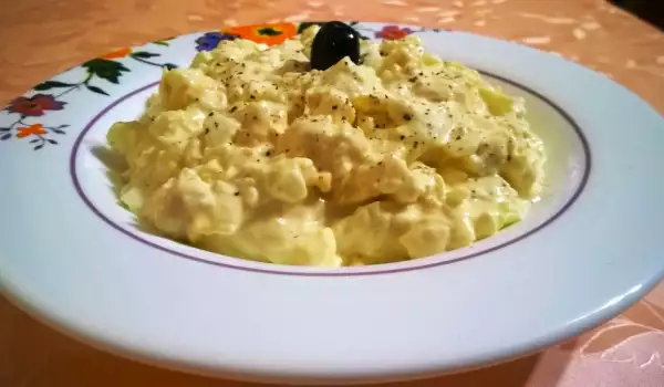 Salata od jaja sa prazilukom i senfom