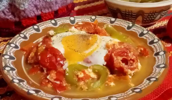 Pržena jaja s paradajzom