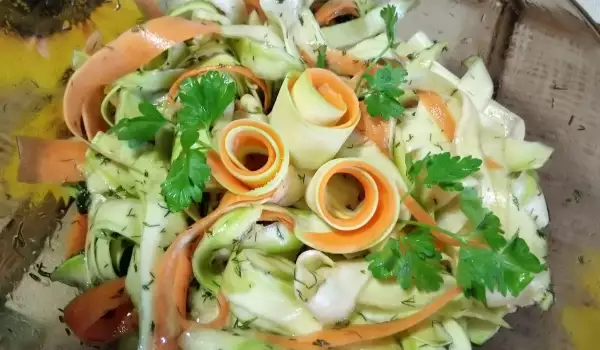 Salata od mariniranih tikvica