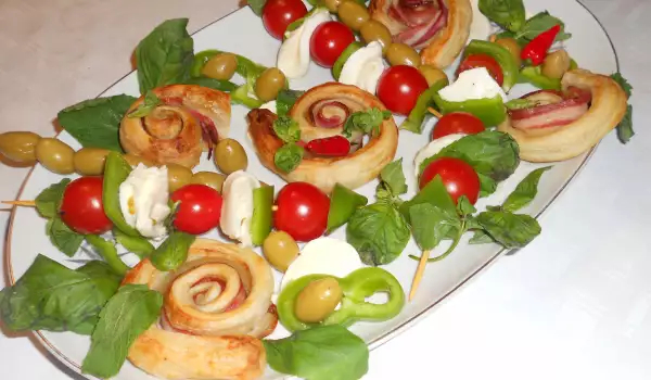 Oval sa predjelima i salatom