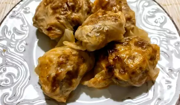 Sarme sa kiselim kupusom po receptu Zvezdeva