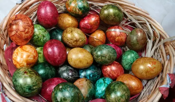 Sedefasta jaja za Uskrs