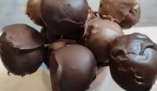 Domaće čokoladne lizalice