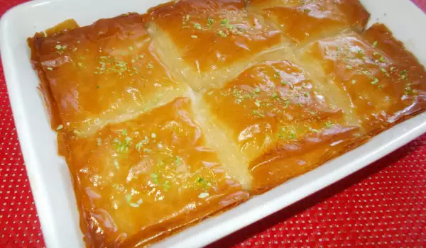 Grčki kolač sa sirupom