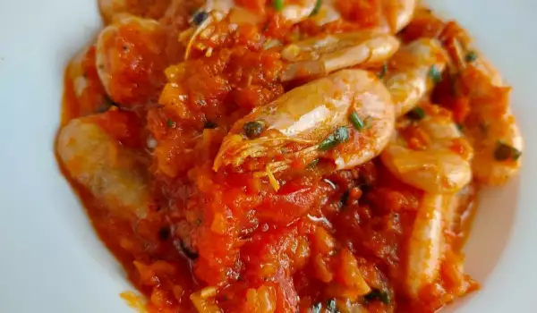 Škampi u pikantnom sosu od paradajza