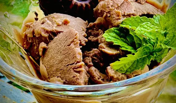 Domaći čokoladni sladoled bez pavlake