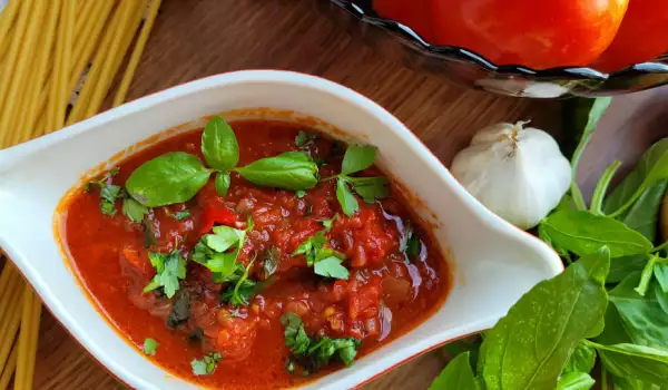 Klasičan paradajz sos Arabiata
