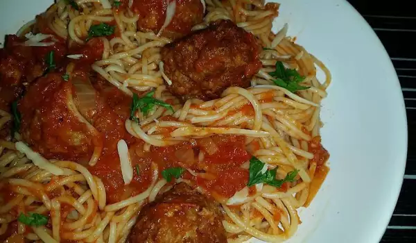 Mamine špagete sa ćufticama