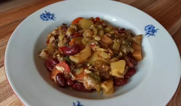 Mediteransko jelo sa crvenim pasuljem