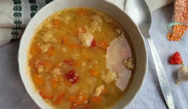 Supa od crvenog sočiva po receptu Zvezdeva