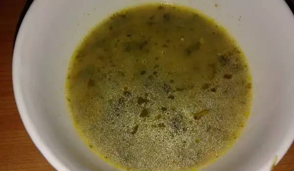 Supa od spanaća sa ćurećim mesom