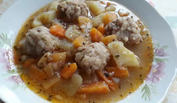 Savršena supa sa kuglicama od mesa