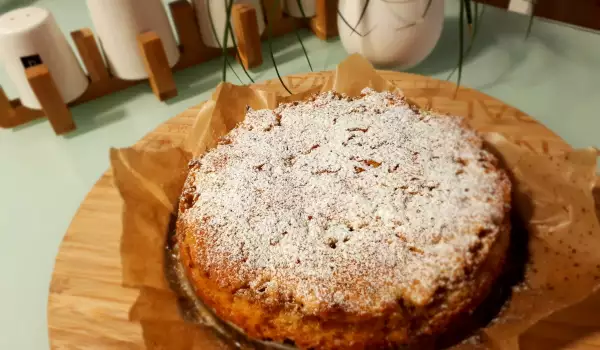 Švedski kolač od jabuka sa bademom i kardamonom