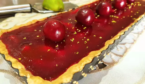 Tart od trešanja sa belom čokoladom