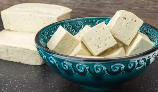 Tofu je proteinska hrana za vegane