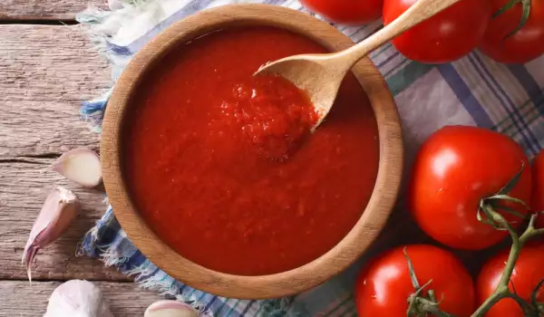 Kako se pravi paradajz sos?