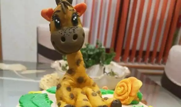 Praznična torta Žirafa