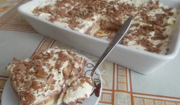 Keks torta sa kiselom pavlakom i bademima