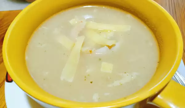 Kiparska supa Trahana