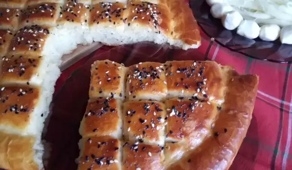 Pljosnati turski hleb sa susamom