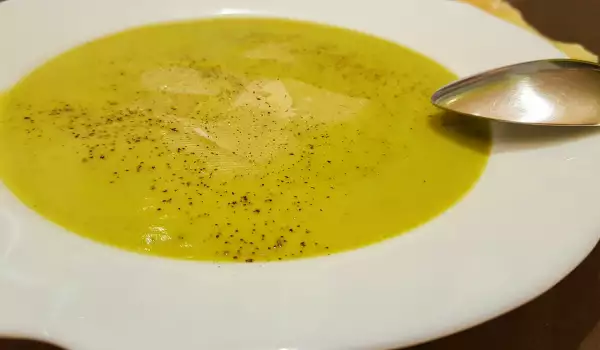 Krem supa od avokada i tikvica