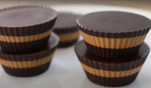 Čokoladni deserti sa kikiriki puterom - Vegan