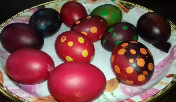 Kako da ukrasite Uskršnja jaja uz pomoć voska?