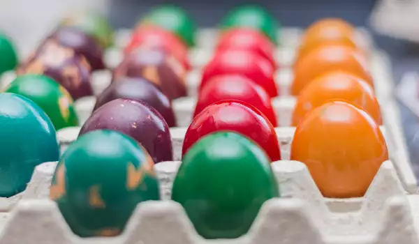 Koliko se jaja farba za Uskrs?