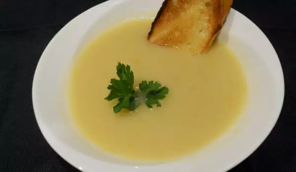 Hladna supa Višisoaz