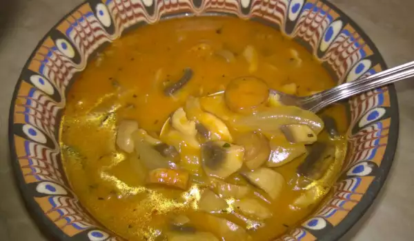 Raskošna supa od pečuraka