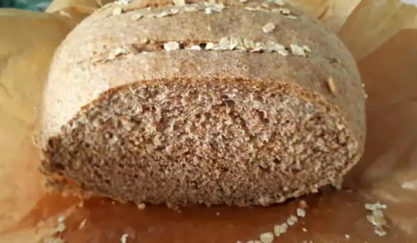 Integralni hleb sa brašnom od spelte i kvasom