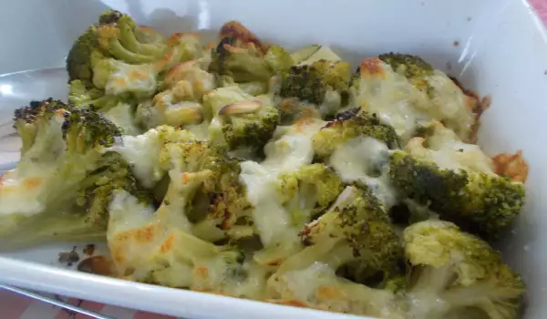 Zapečeno jelo od brokolija sa mocarelom