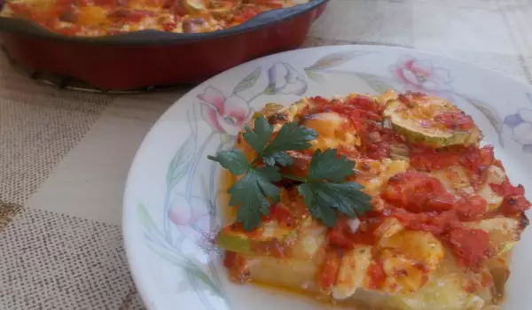 Zapečeno jelo sa paradajz sosom i topljenim sirom