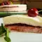 Troslojna torta sa trešnjama