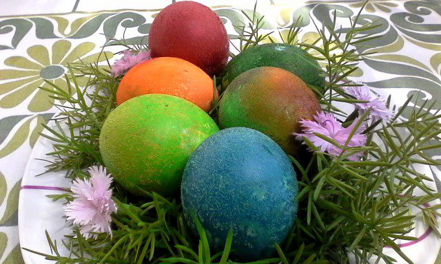 Raznobojna kristalna Uskršnja jaja