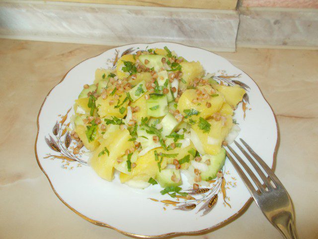Krompir salata sa krastavcem i heljdom